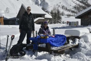 Picnic in the snow and sun at Laissonay, Champagny-le-haut